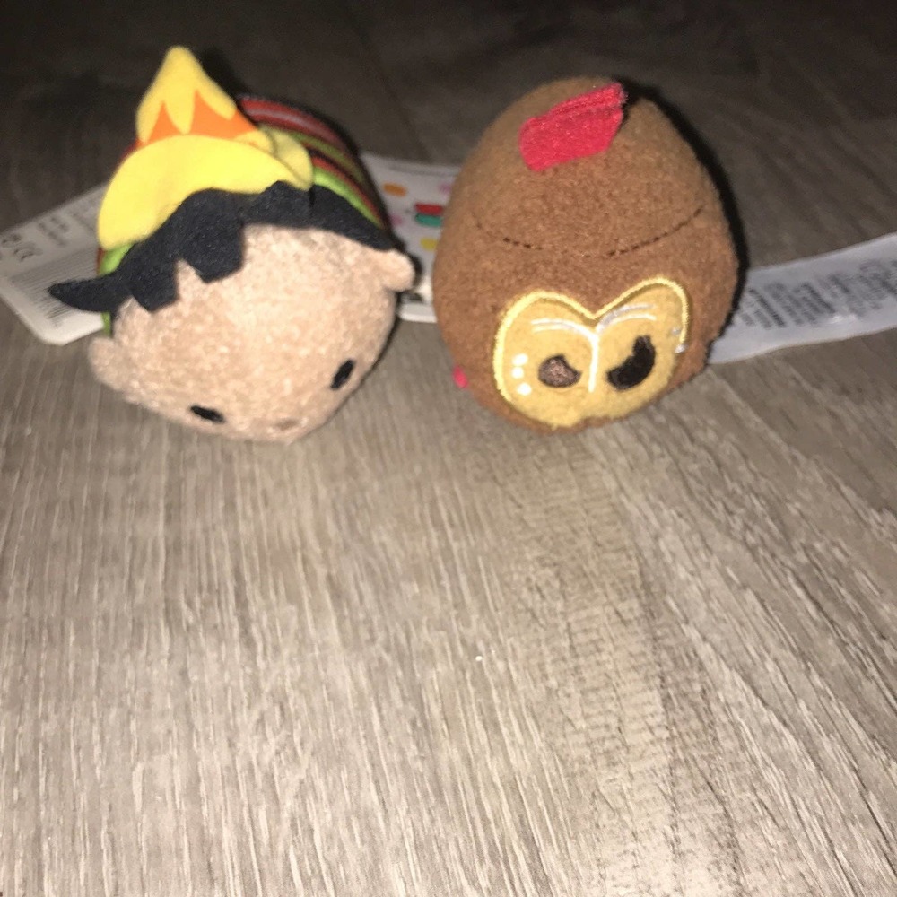 Disney Tsum Tsum nwt bundle